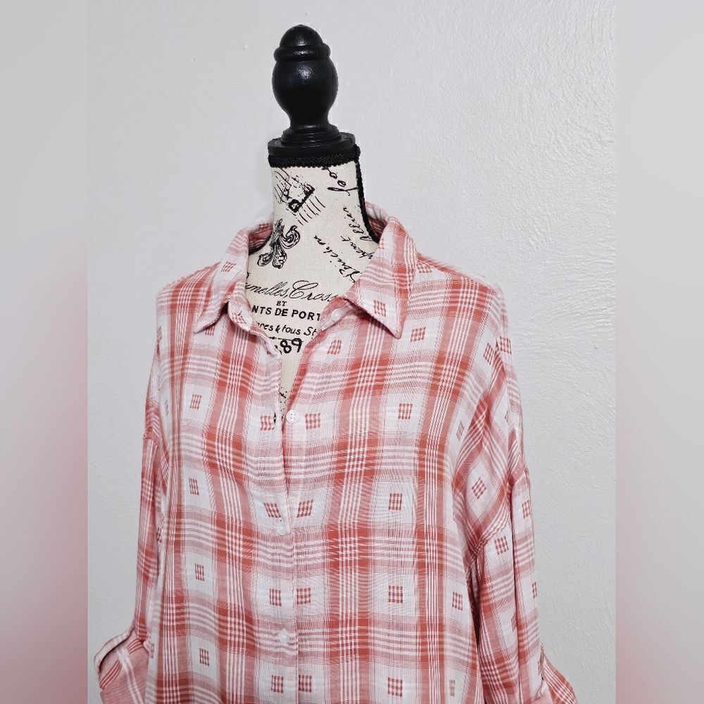 Max Studio Checkered Button-Up Oversized Tunic Sh… - image 3